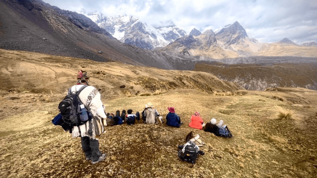 Inner Restlessness and Lost Grounding — Sapichakuy as the Way Back
